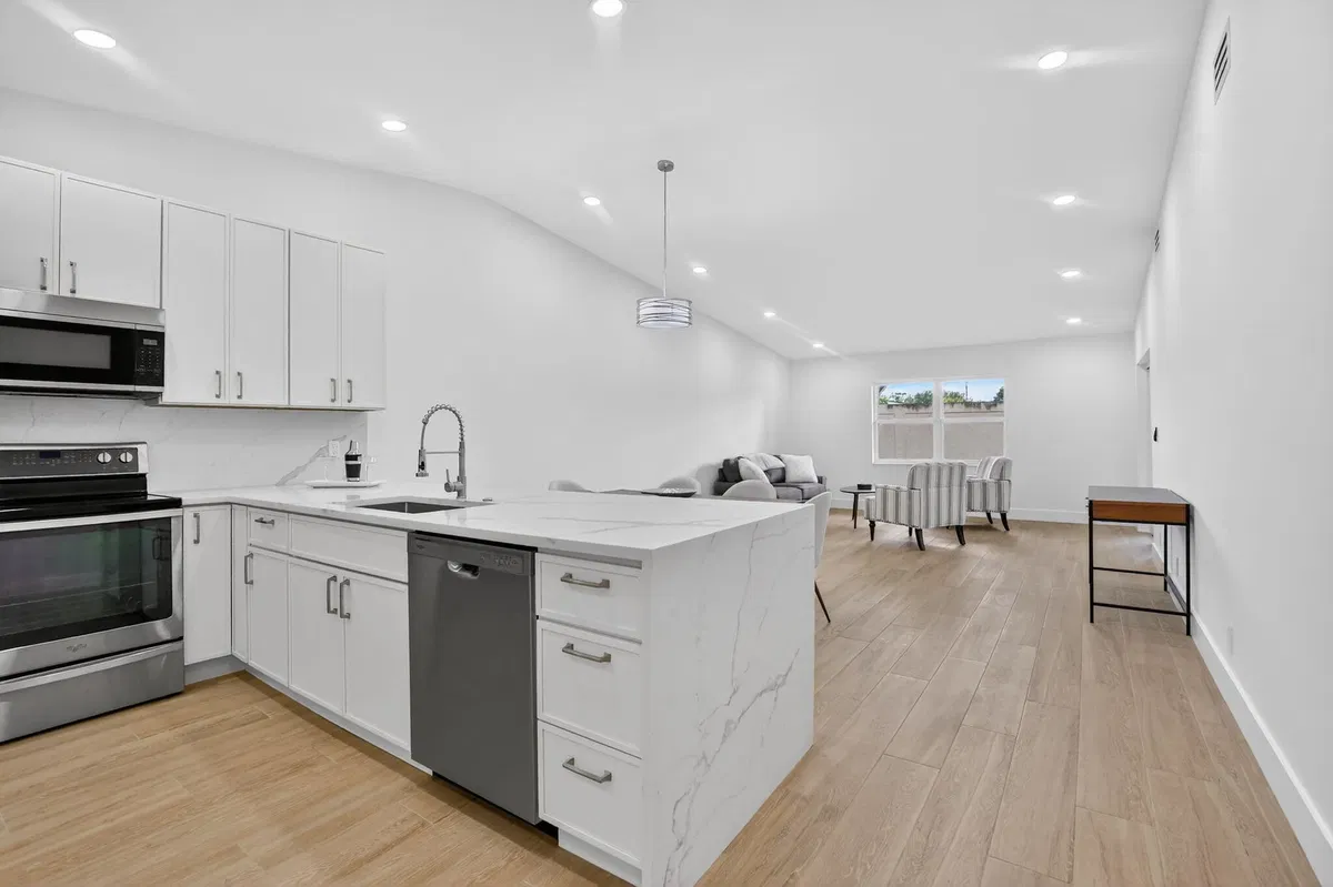 Residence photo 7