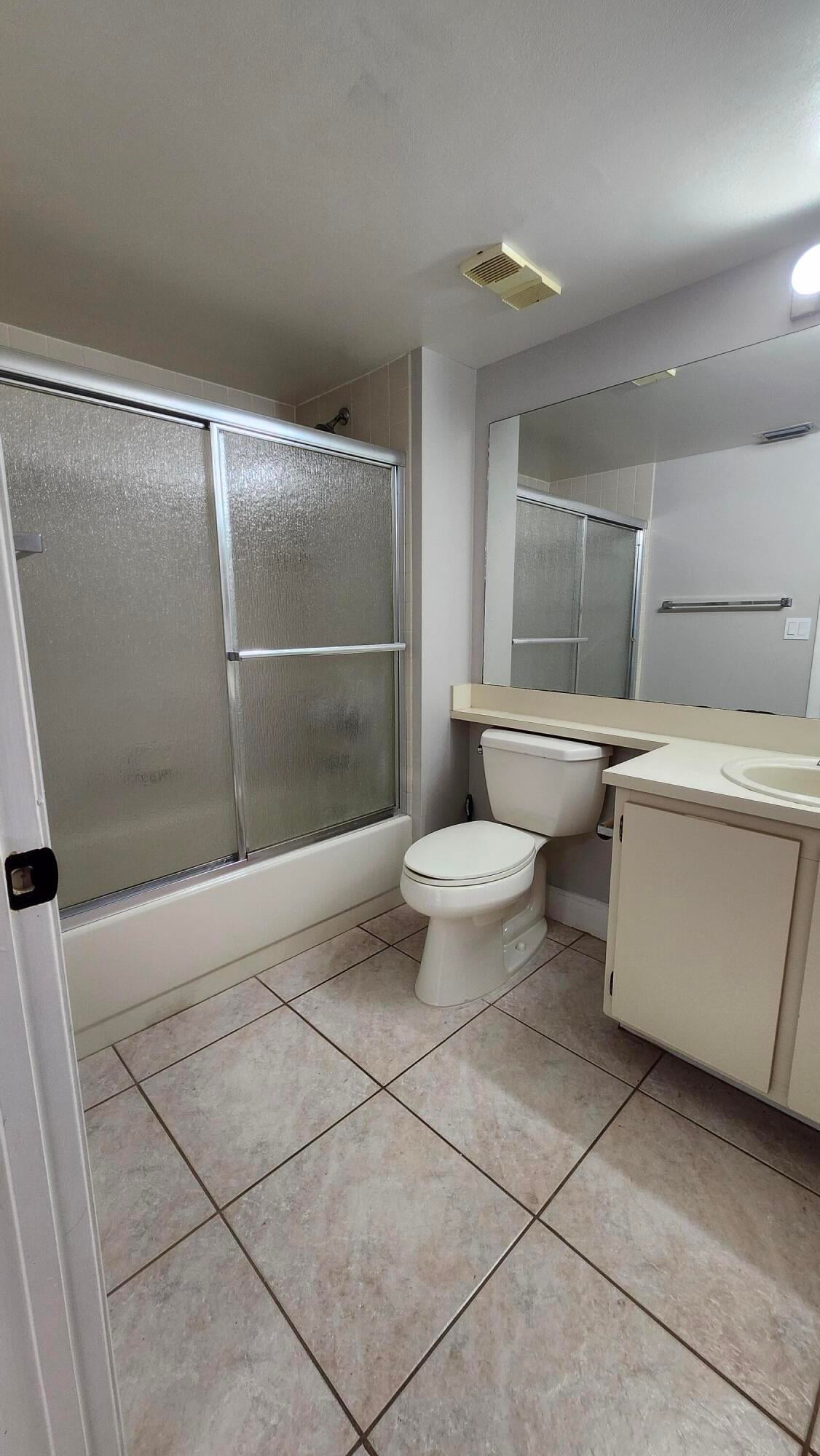 Unit 414 photo 31