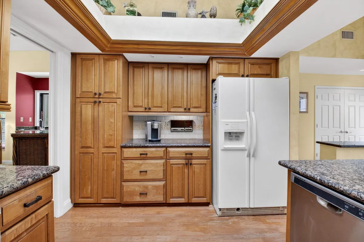 Residence photo 28