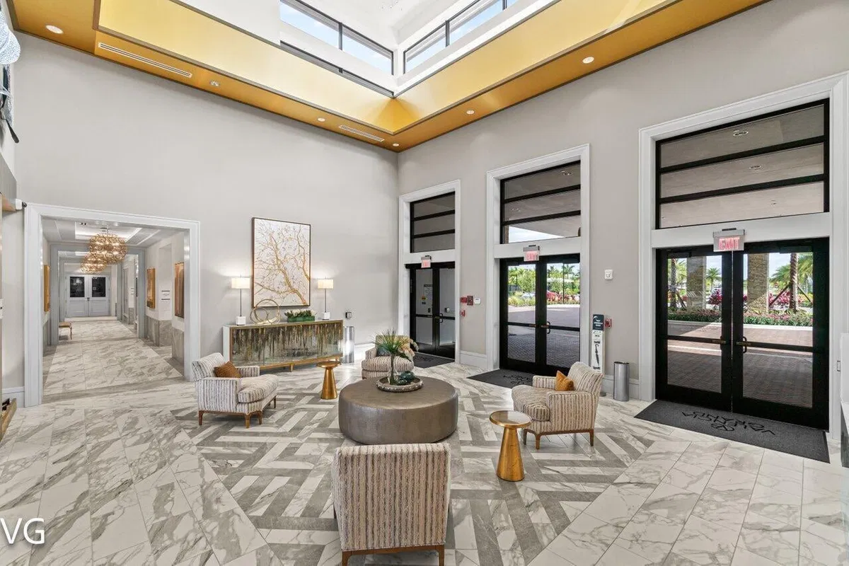 Valencia Grand Residence photo 16