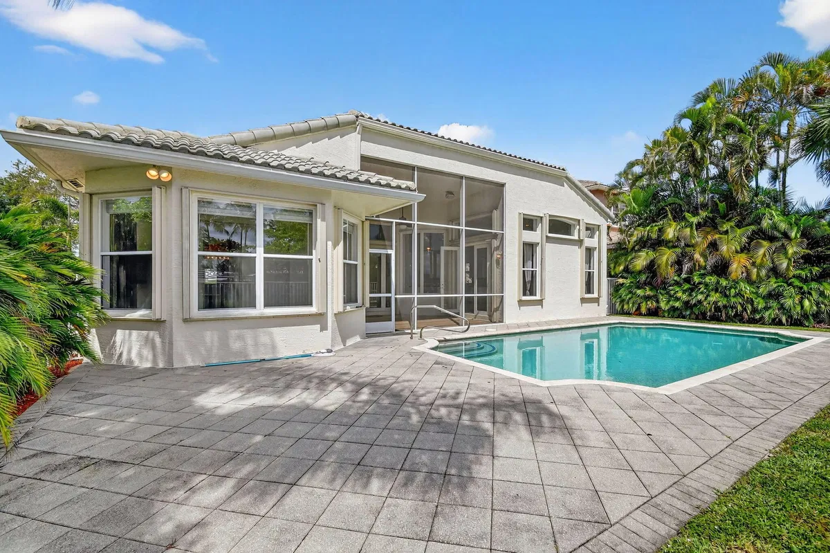 Saturnia Boca Raton Residence photo 31