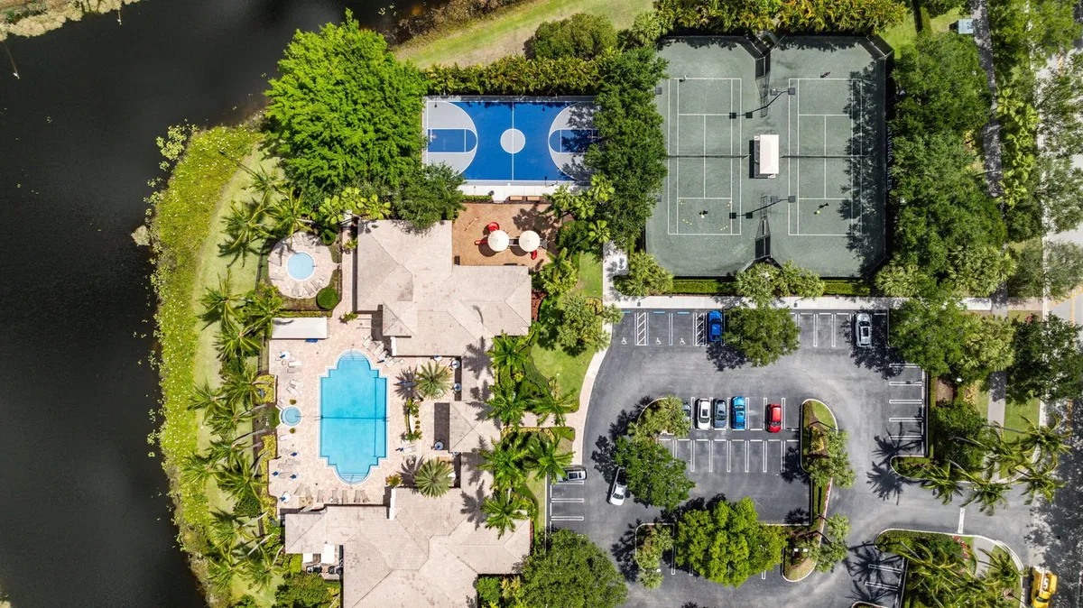 Saturnia Boca Raton Residence photo 49