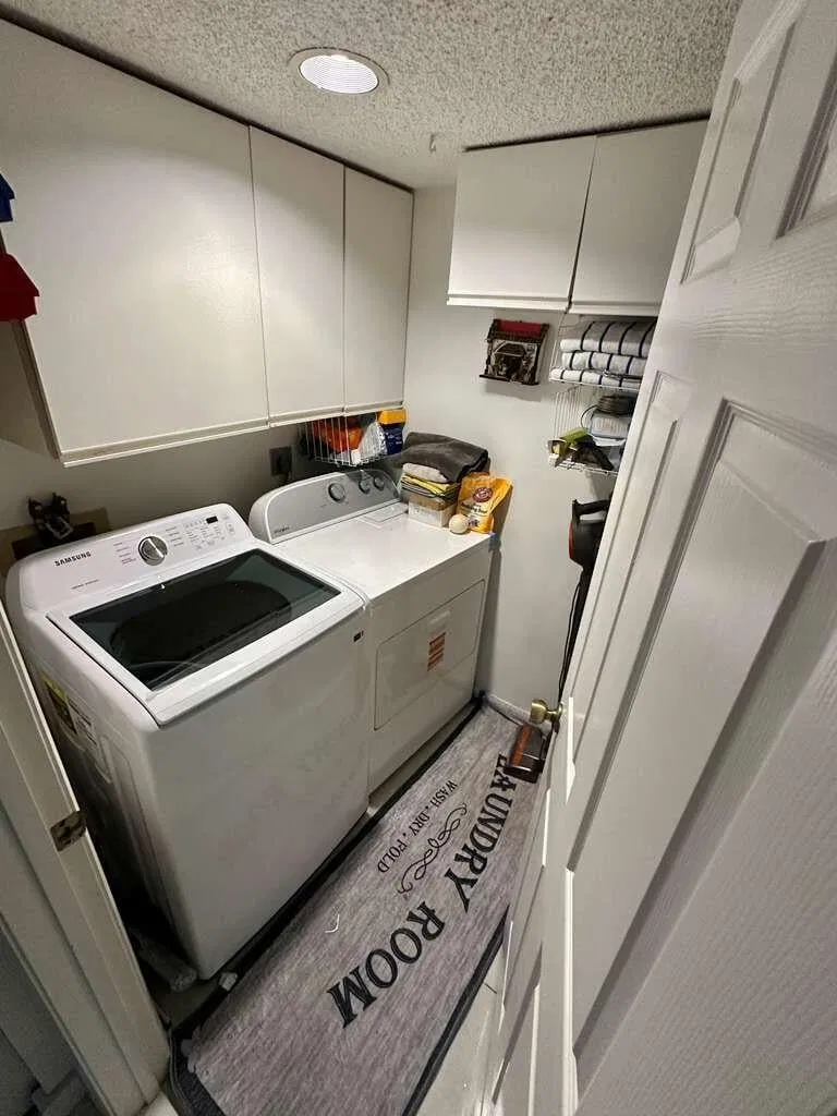  Unit B2 photo 13