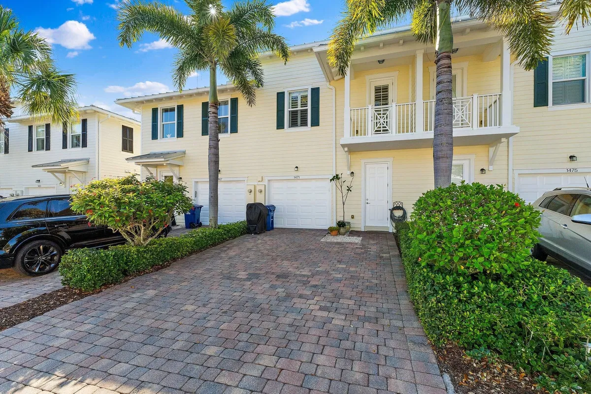Mallory Creek Abacoa Residence photo 43