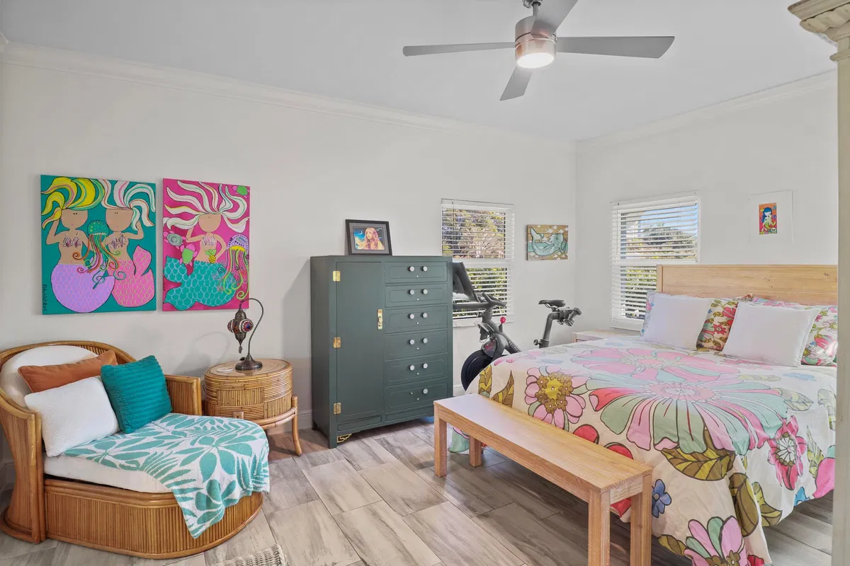 Residence photo 31