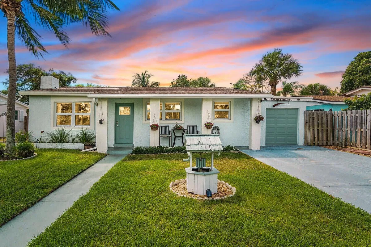 West Palm Beach Residence