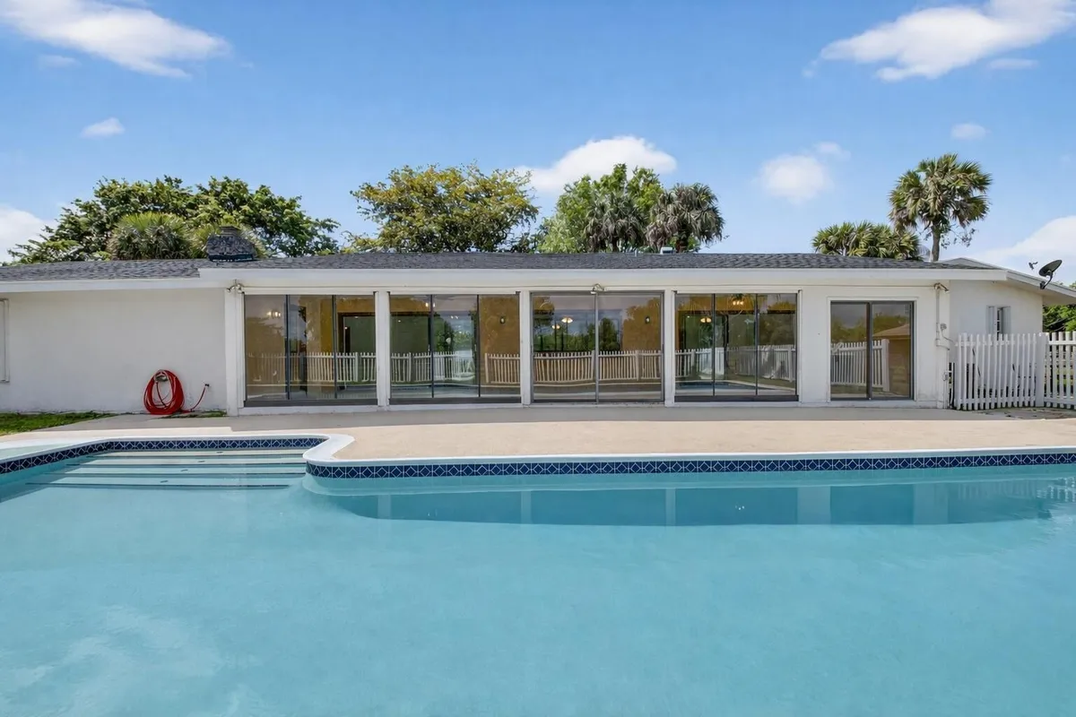 Residence photo 55