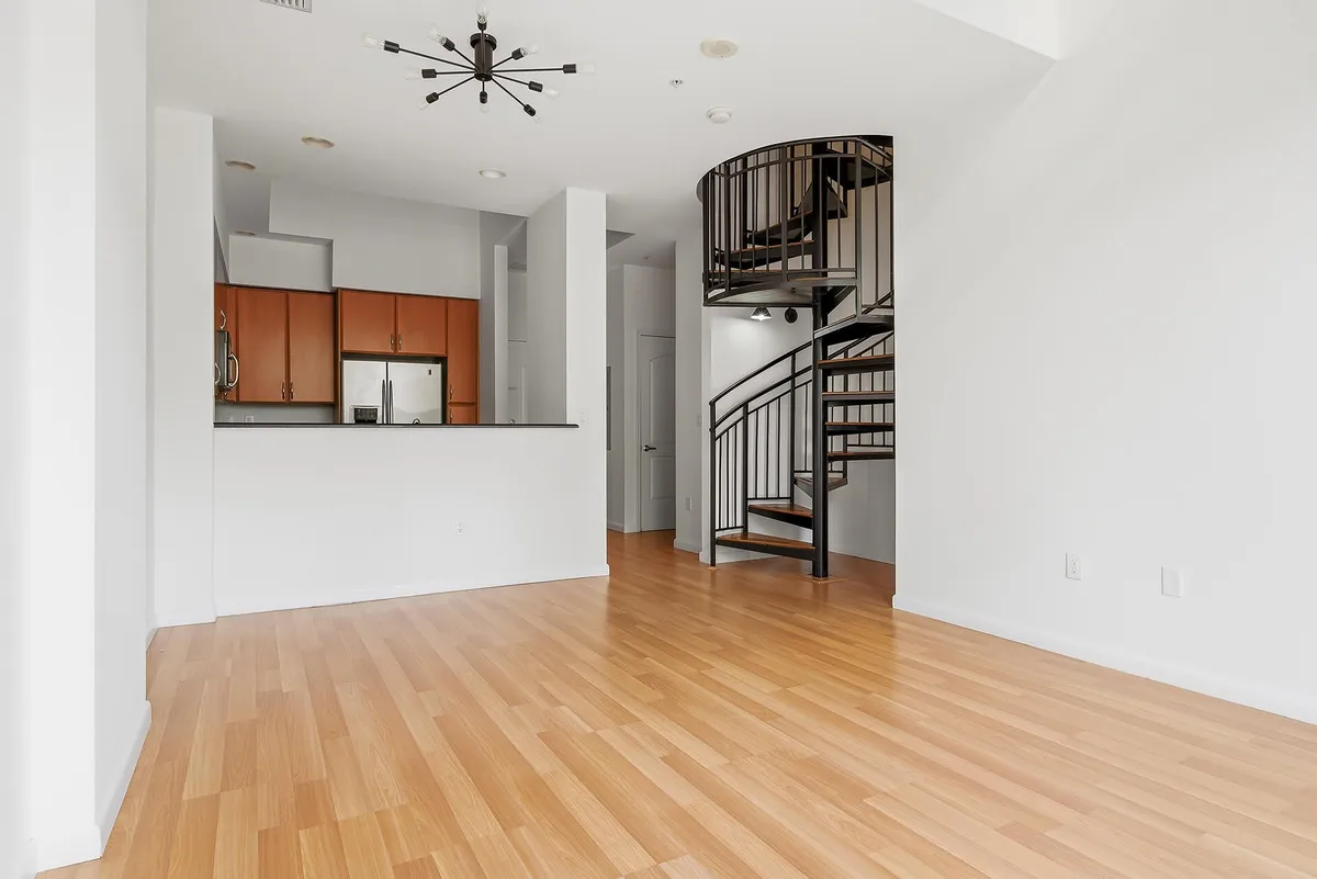 One City Plaza Unit 425