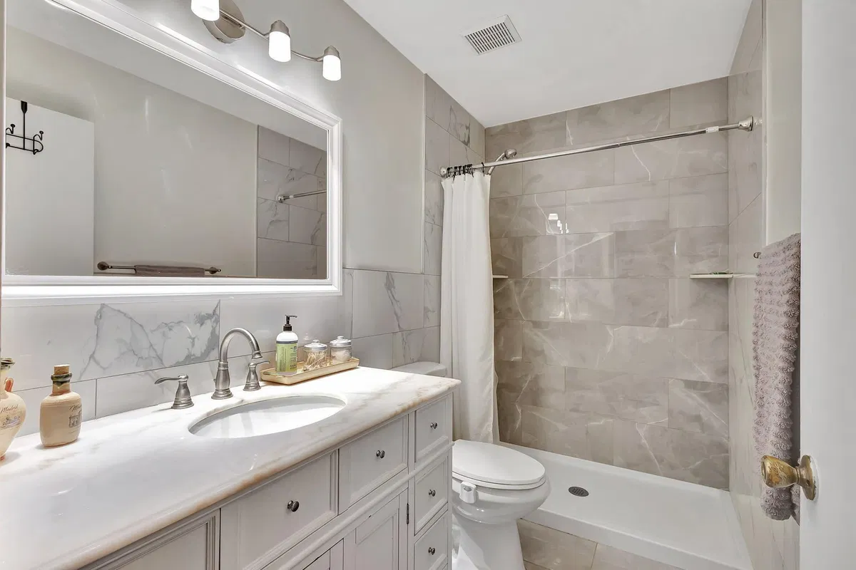 Residence photo 19