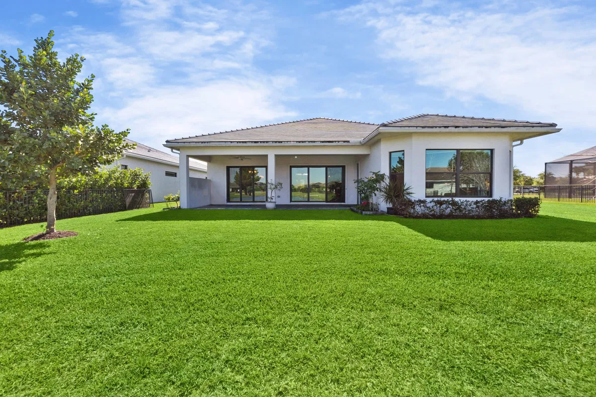  Residence photo 46