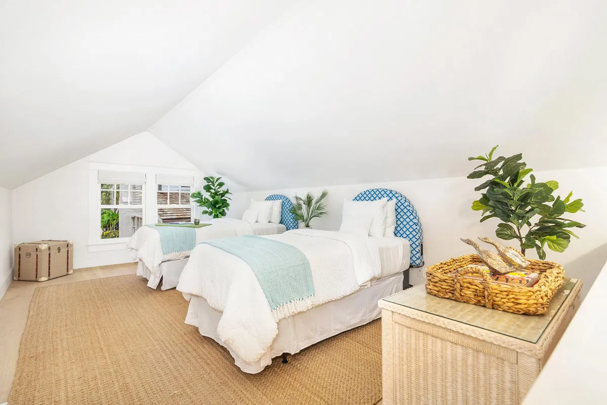 Residence photo 22