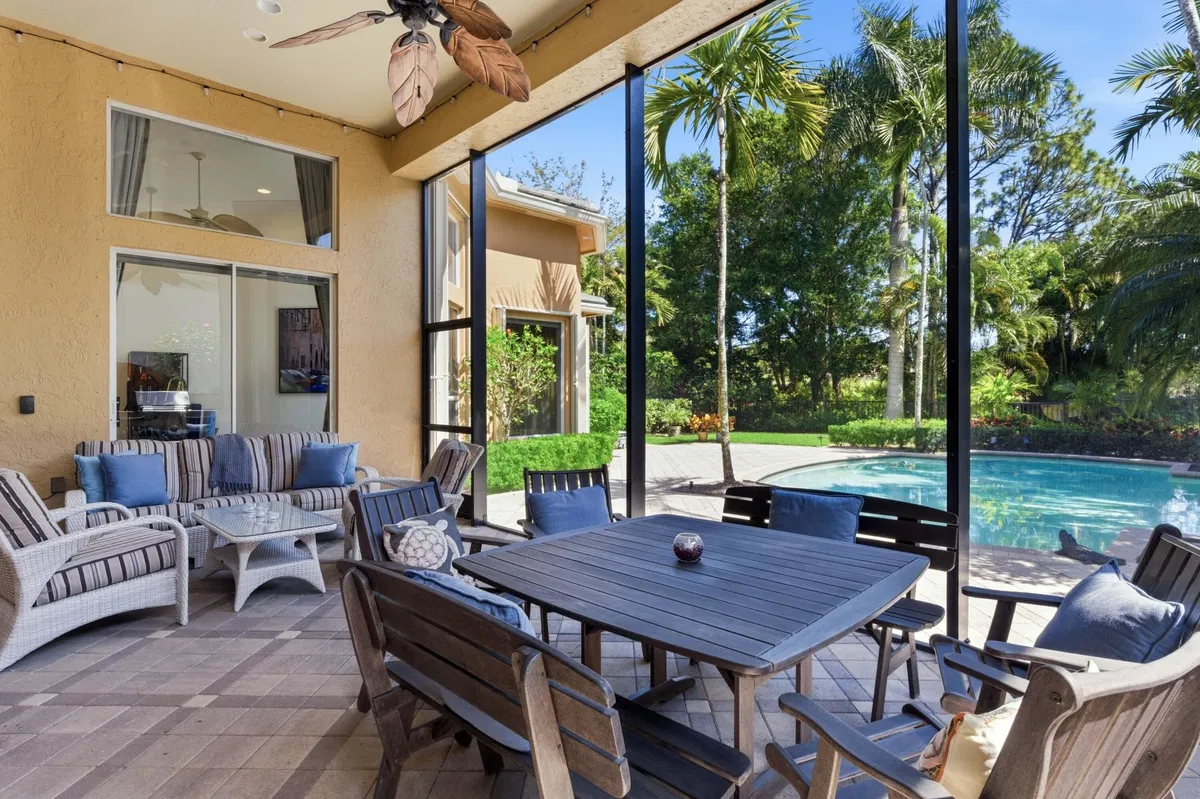 Mirasol Country Club Residence photo 37