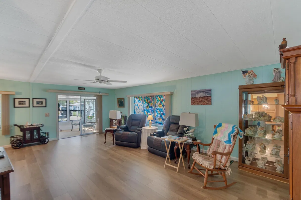Residence photo 10