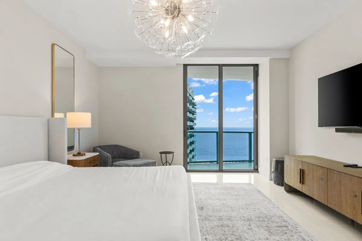 Amrit Ocean Resort & Residences Unit 1604 photo 10