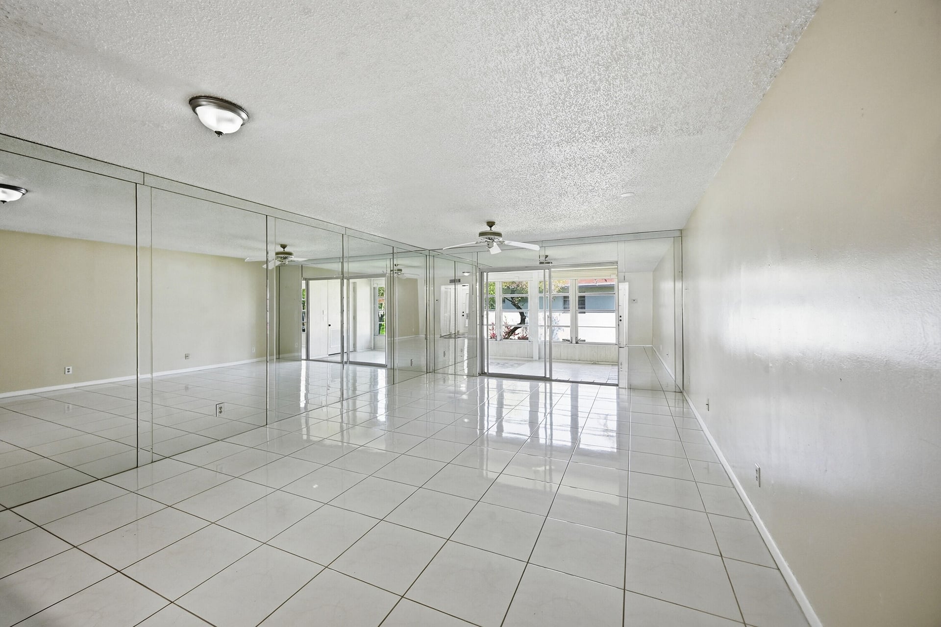 Residence photo 10