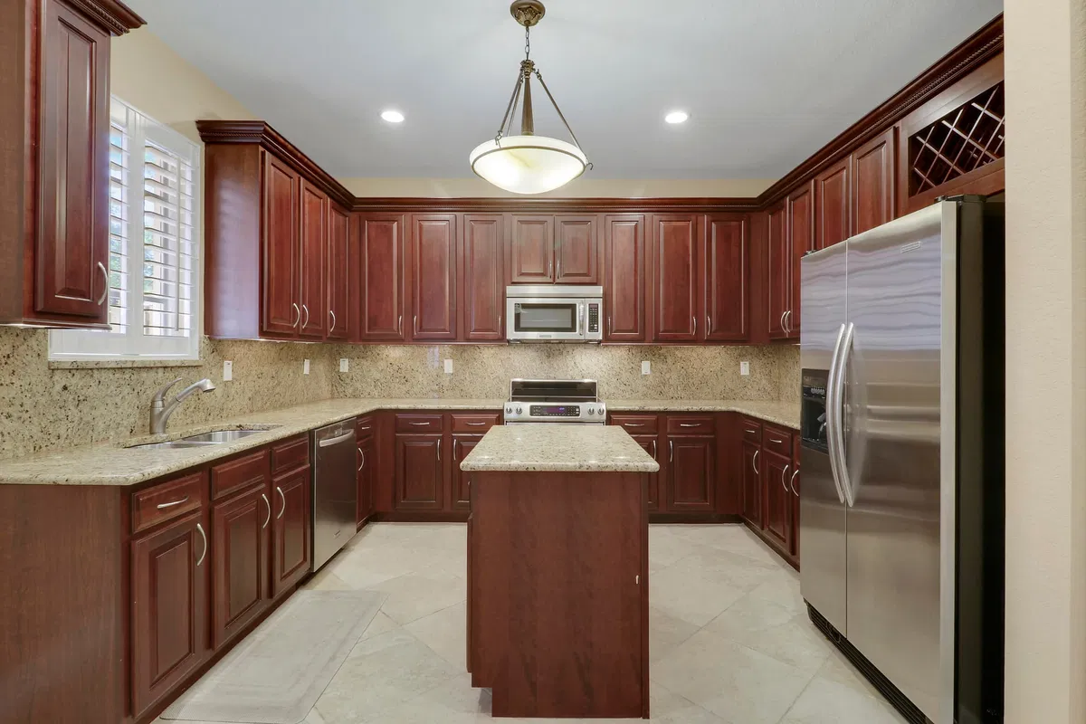 Canterbury Place Residence photo 10
