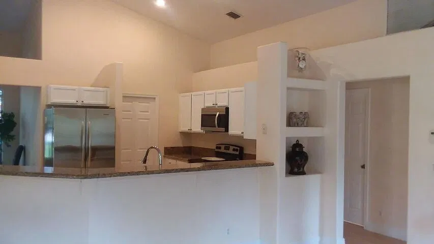 Residence photo 34