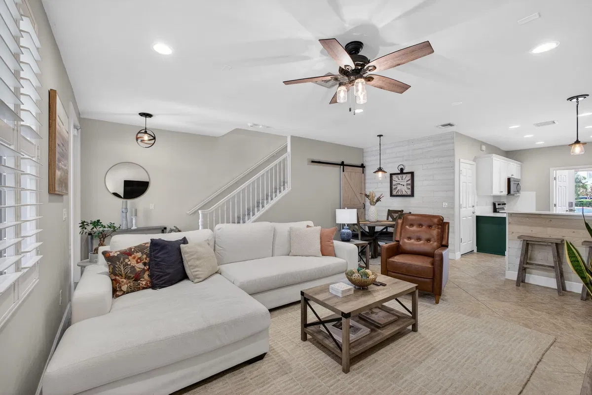 Mallory Creek Abacoa Residence photo 10