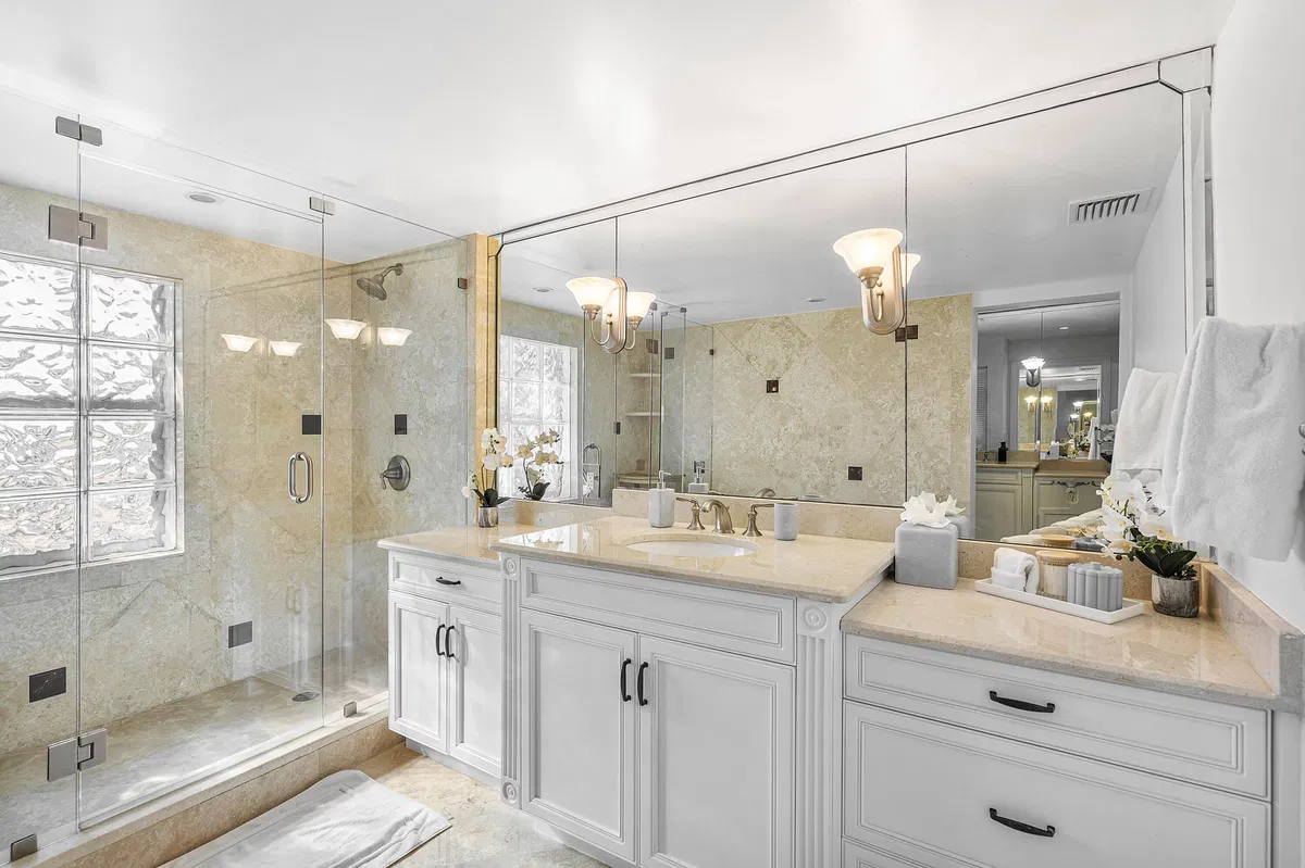 Palm Trail Delray Beach Residence photo 25