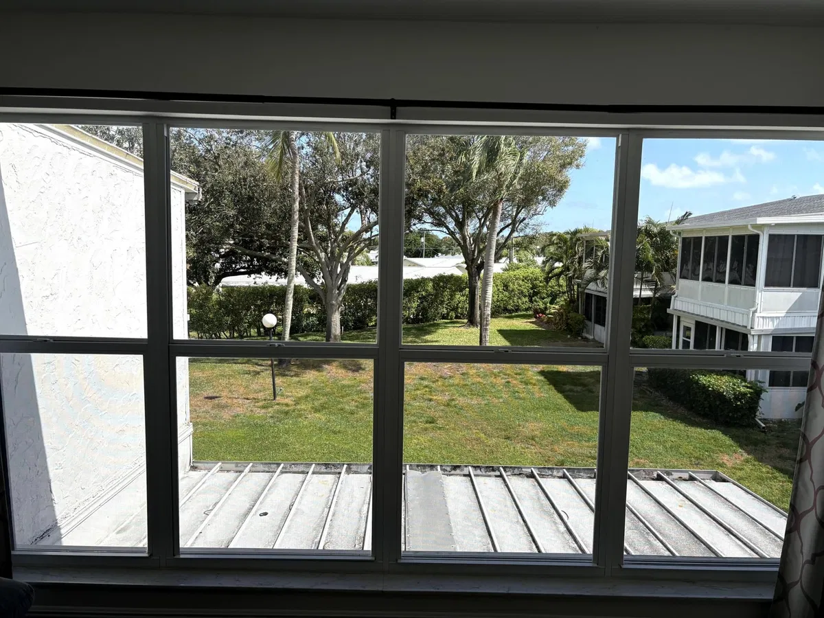 Unit 204 photo 16