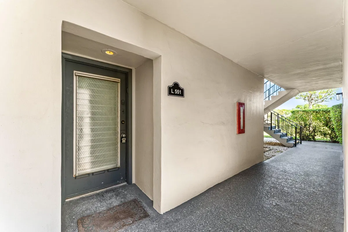  Residence photo 31