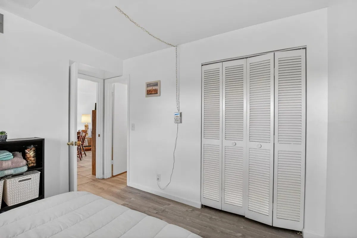  Unit Apt 317 photo 19