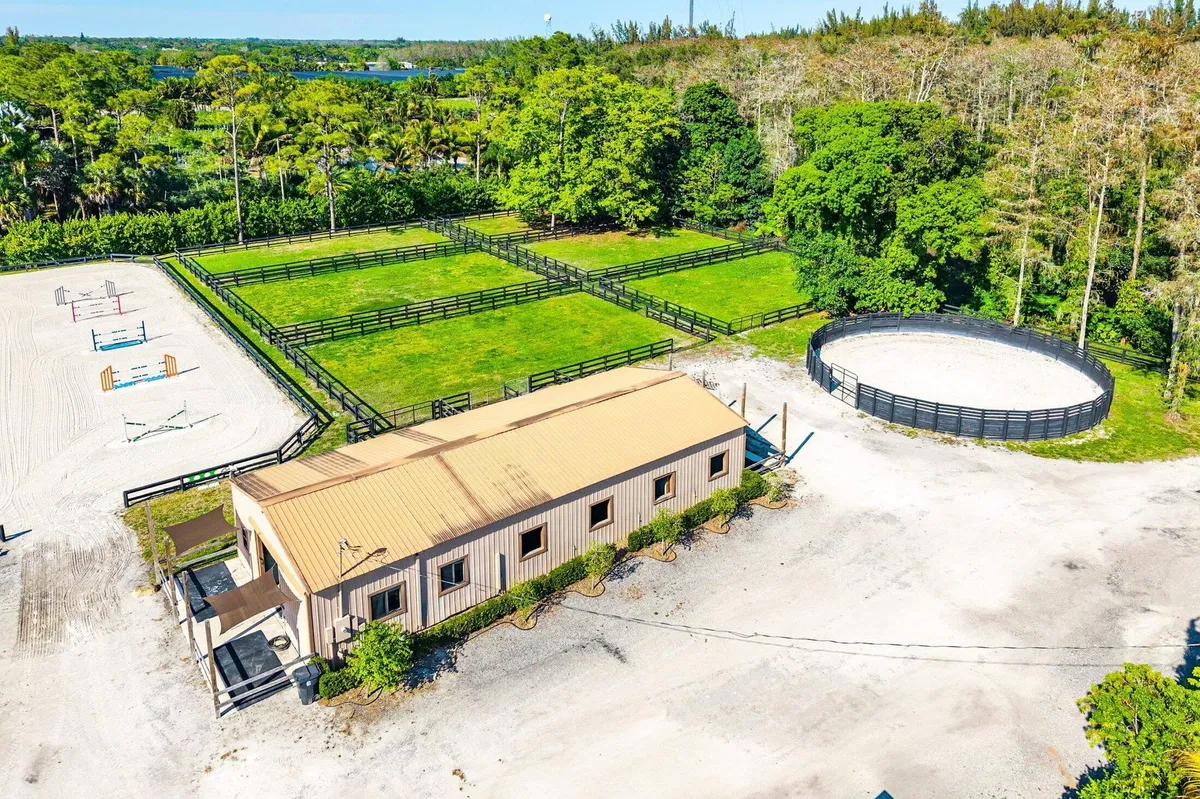 Unit (barn)