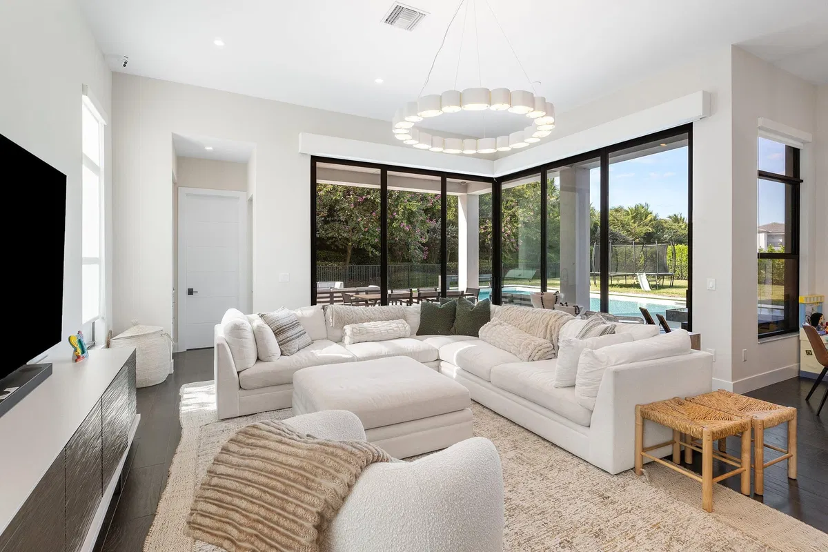 Boca Bridges Residence photo 10