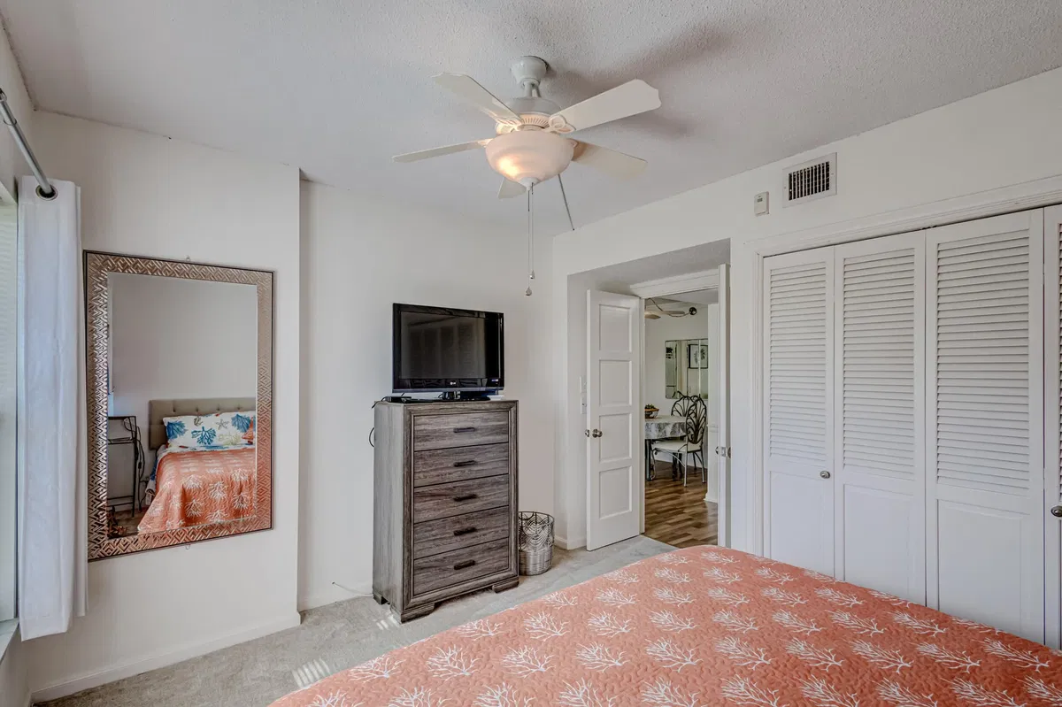 Singer Island Unit APT 7 photo 31