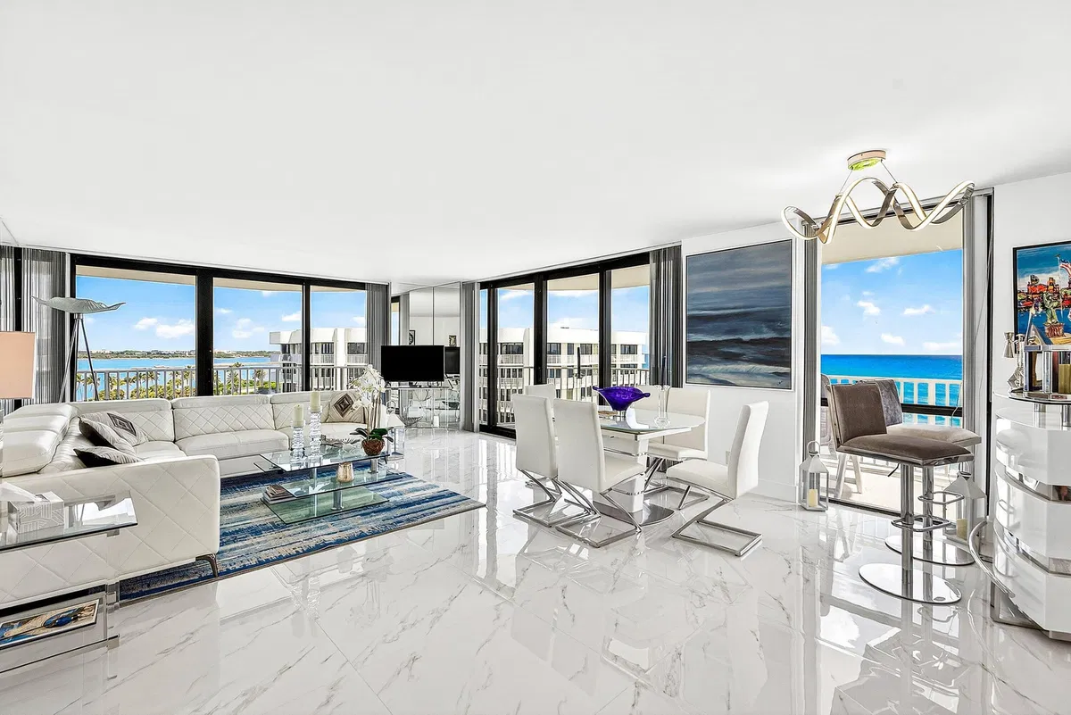 3360 South Ocean Residence