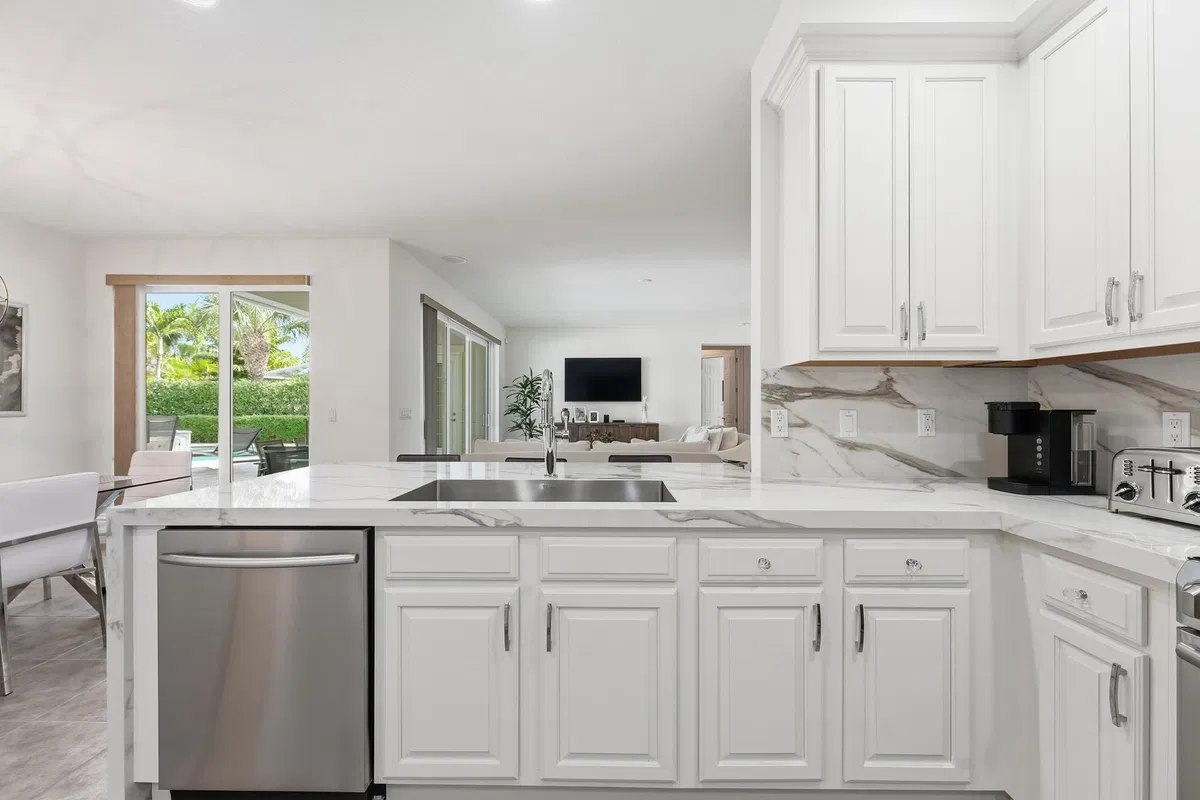 Mallory Creek Abacoa Residence photo 16