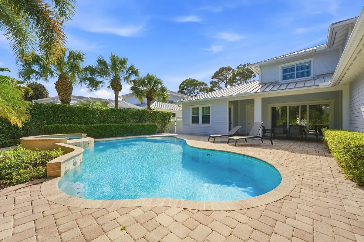 Mallory Creek Abacoa Residence photo 40