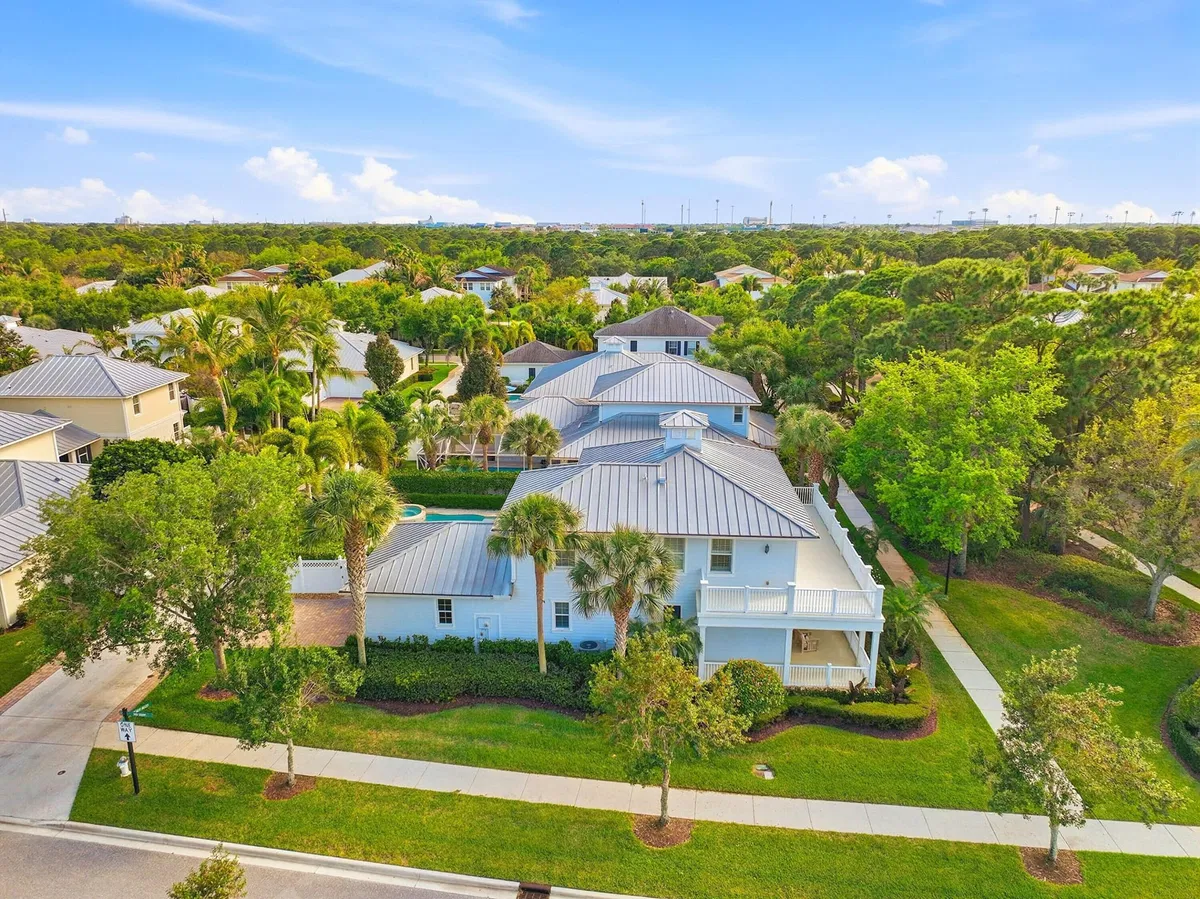 Mallory Creek Abacoa Residence photo 46