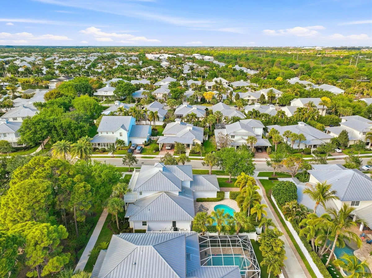 Mallory Creek Abacoa Residence photo 52