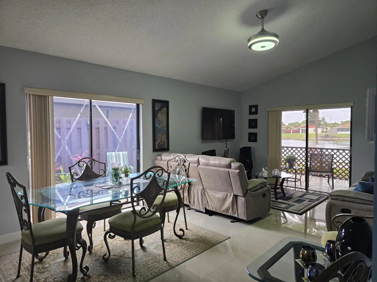  Residence photo 22