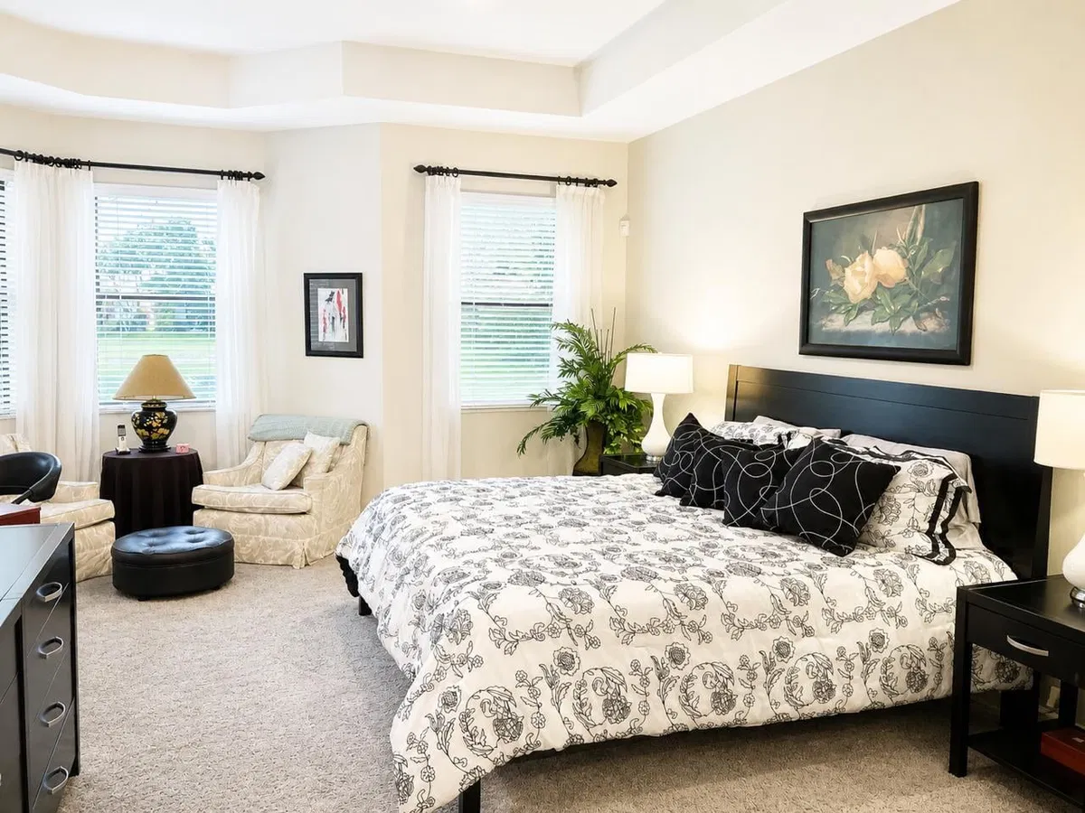 Residence photo 28