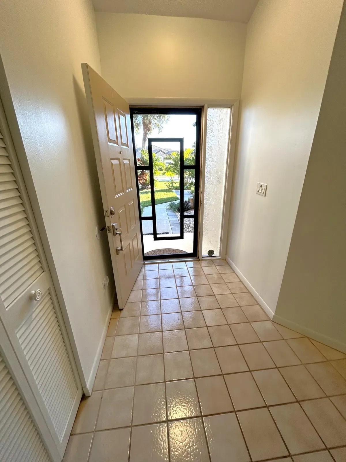 Residence photo 4