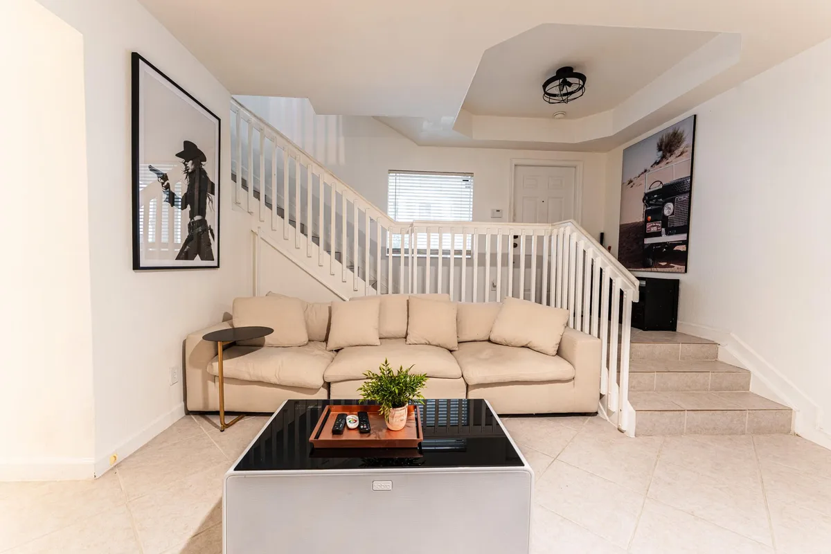 Residence photo 4
