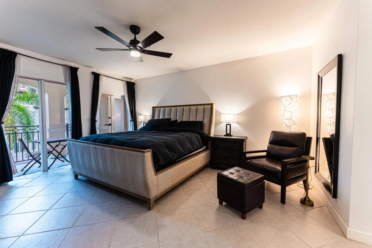 Residence photo 34