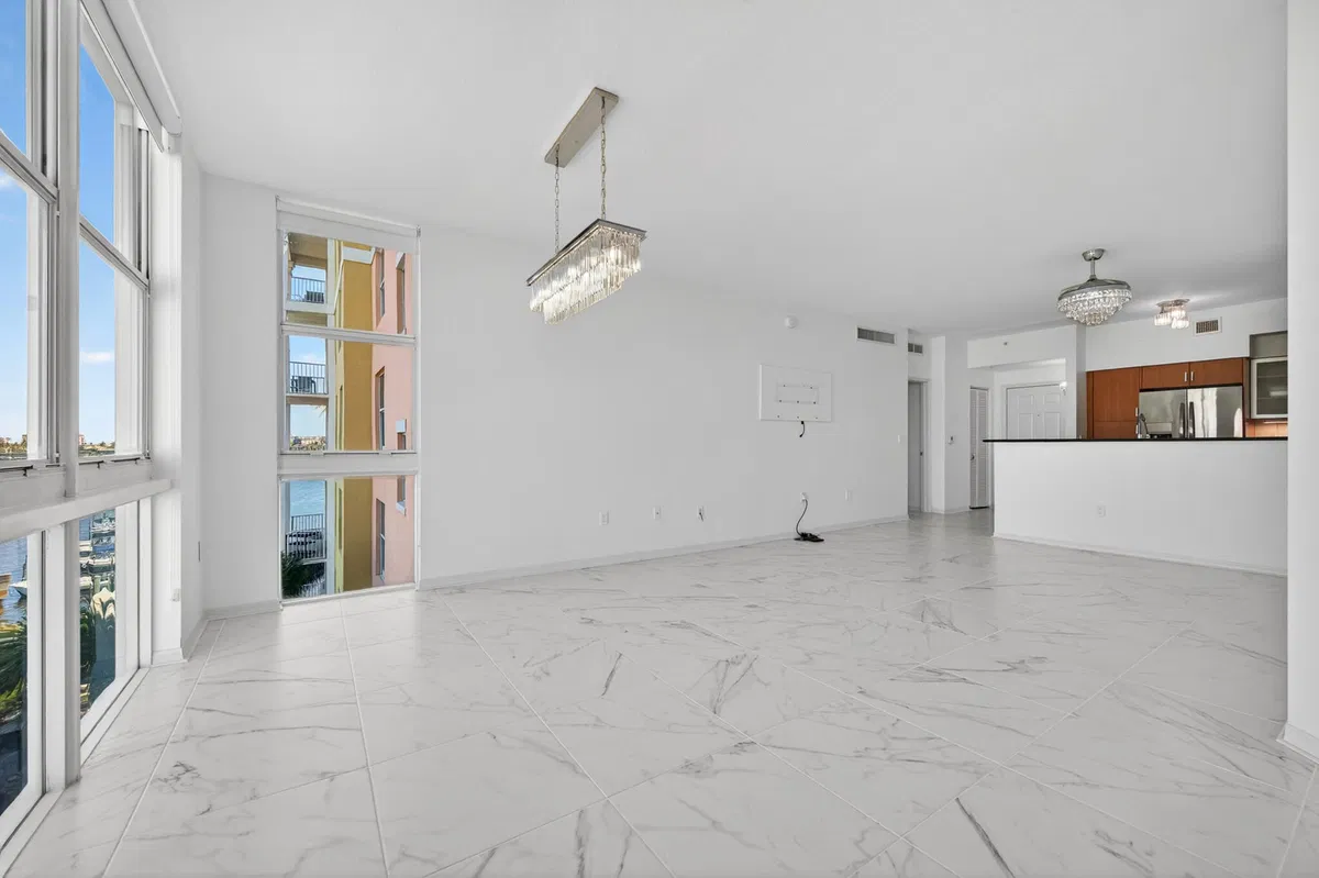 Windward Cove Lantana Unit 403 photo 4