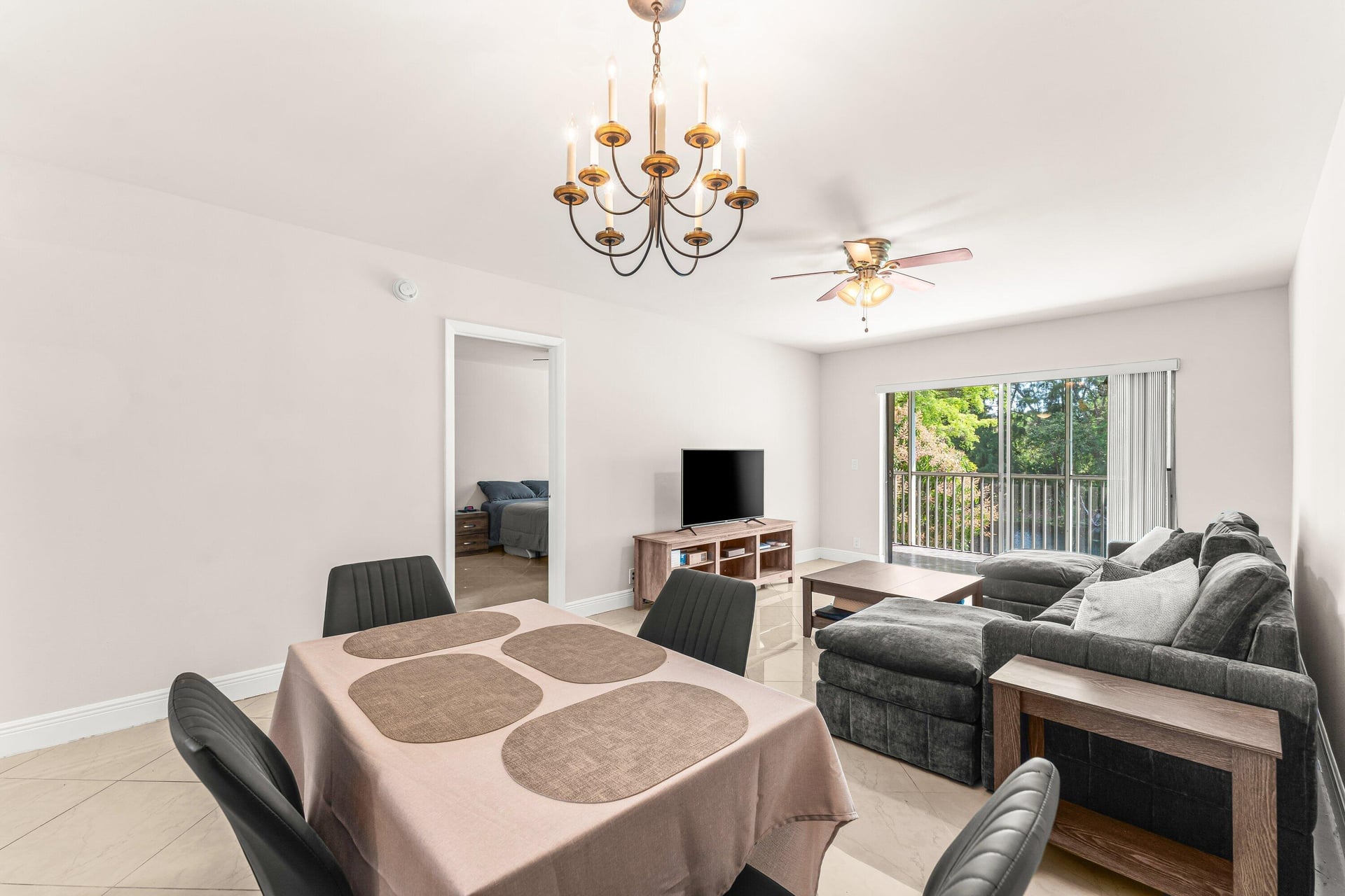 Unit 228 photo 13