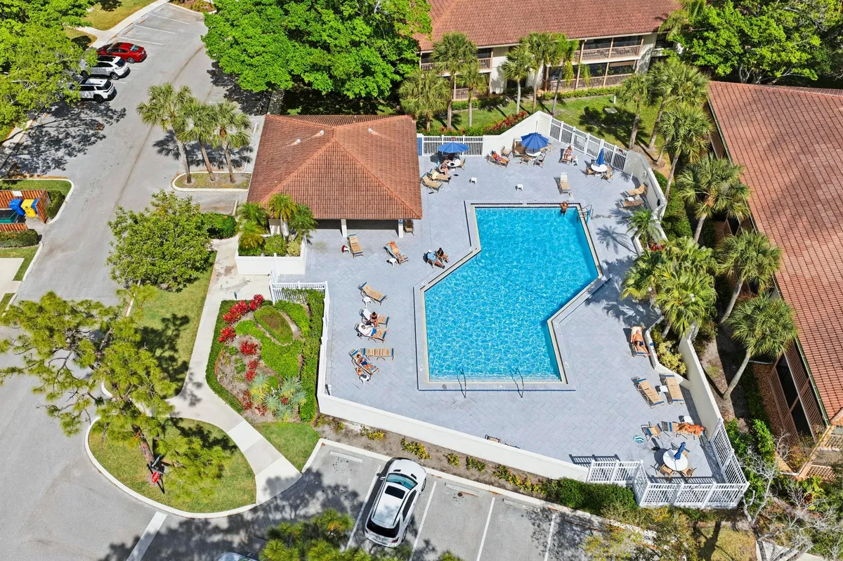 PGA National Palm Beach Gardens Residence photo 34