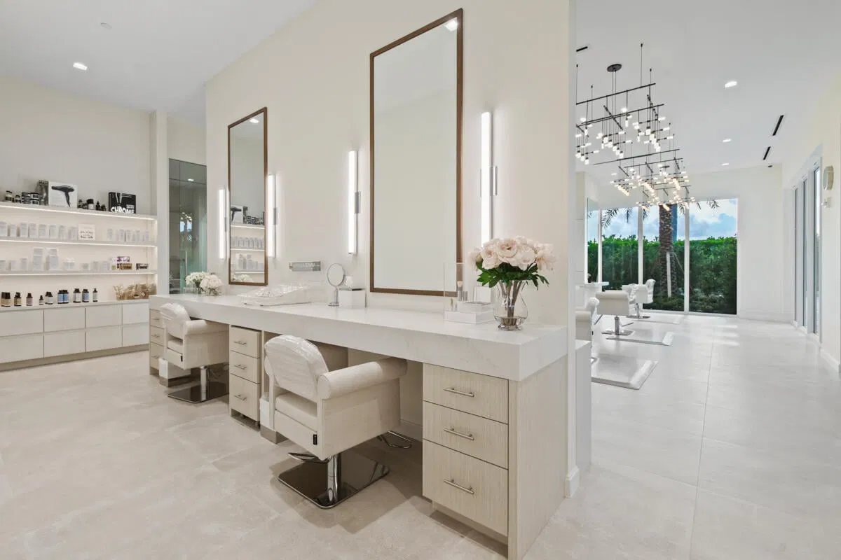 Admirals Cove Residence photo 25