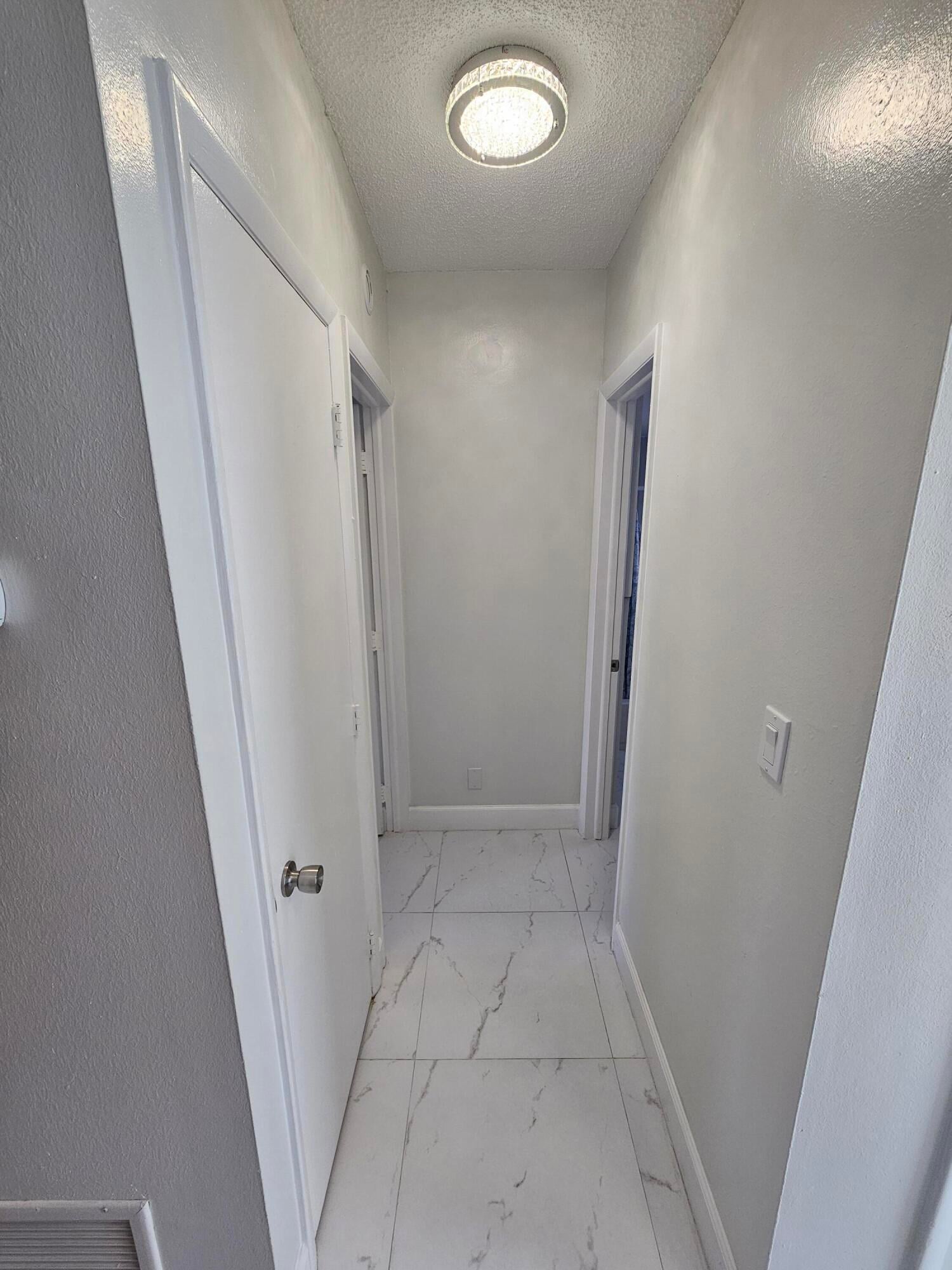 Unit 208 photo 10