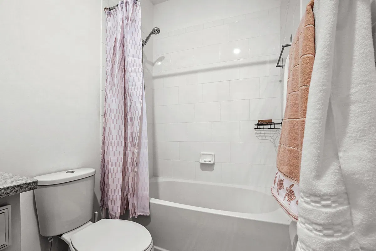 Residence photo 34