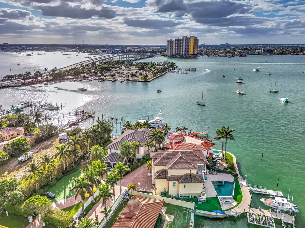 Singer Island Residence photo 4