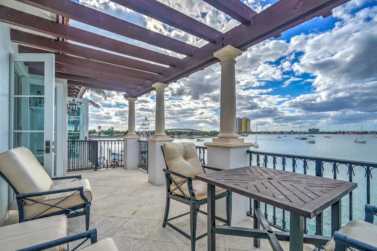 Singer Island Residence photo 31