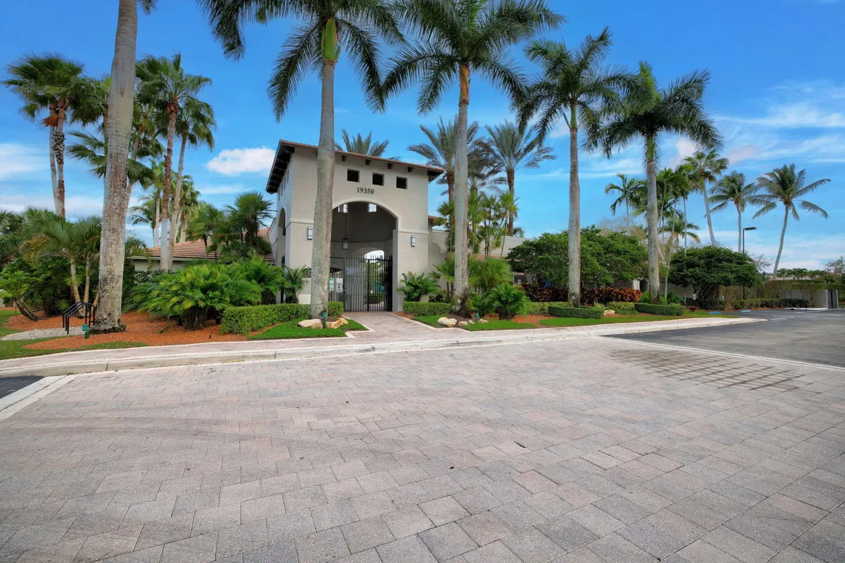 Saturnia Boca Raton Residence photo 73