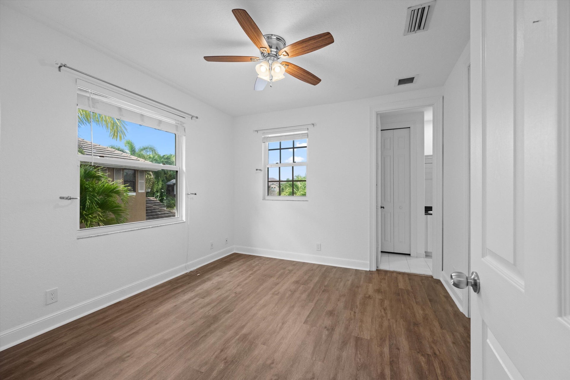  Residence photo 28