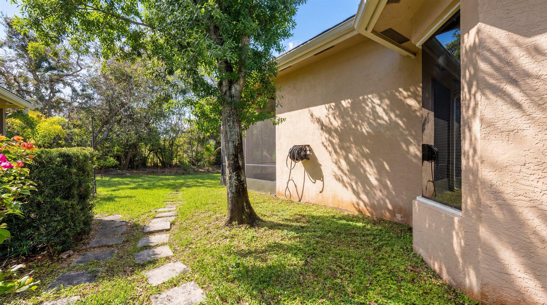  Residence photo 43